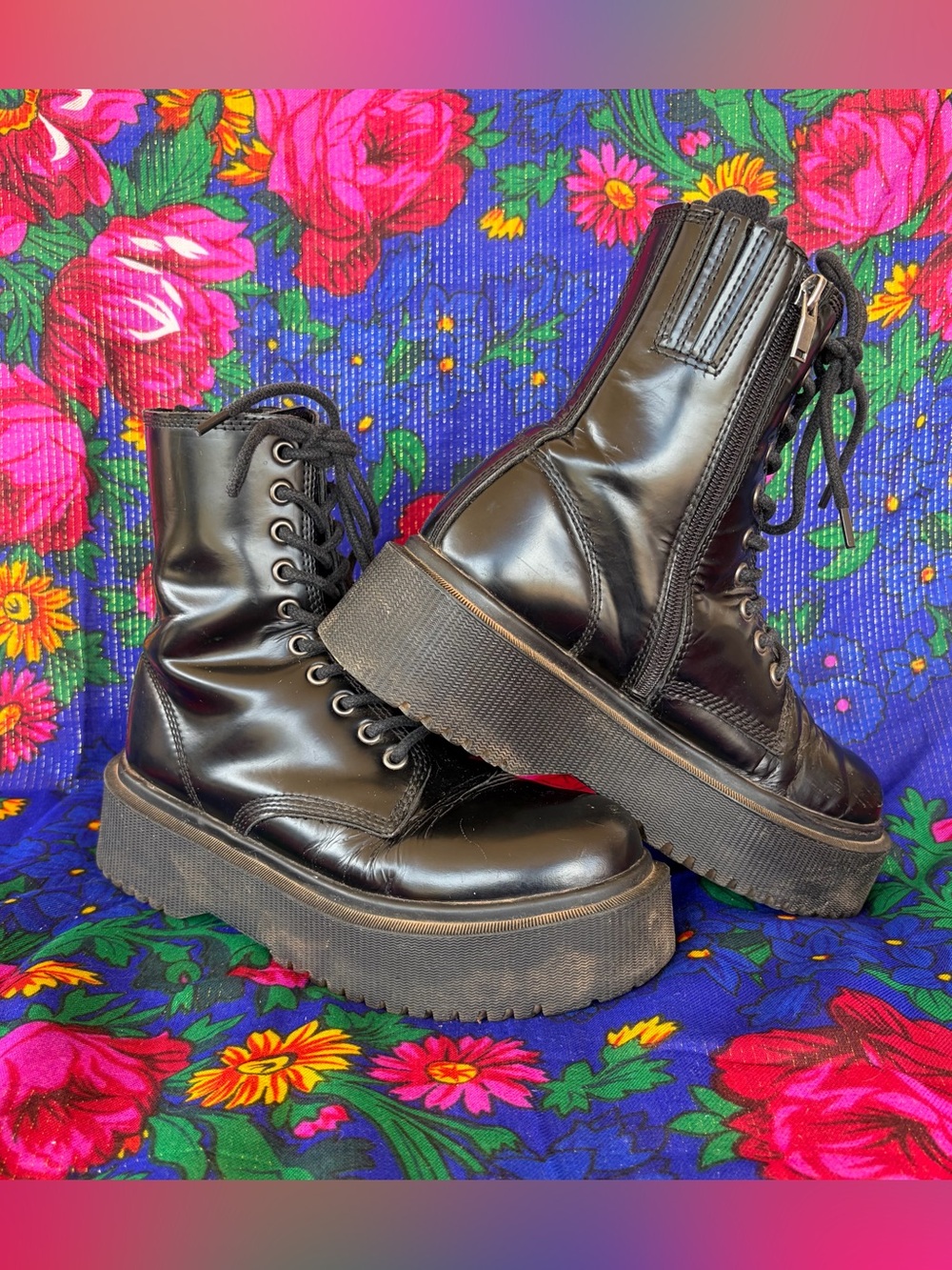 PLATFORM COMBAT BOOTS! - Picture 2 of 7